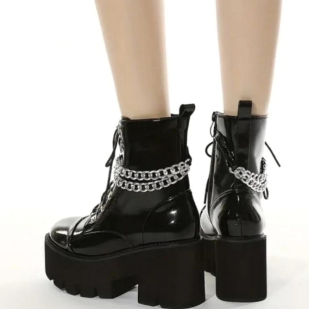 Ladies chunky heel chain detailed boots sz 7 - Picture 4 of 14
